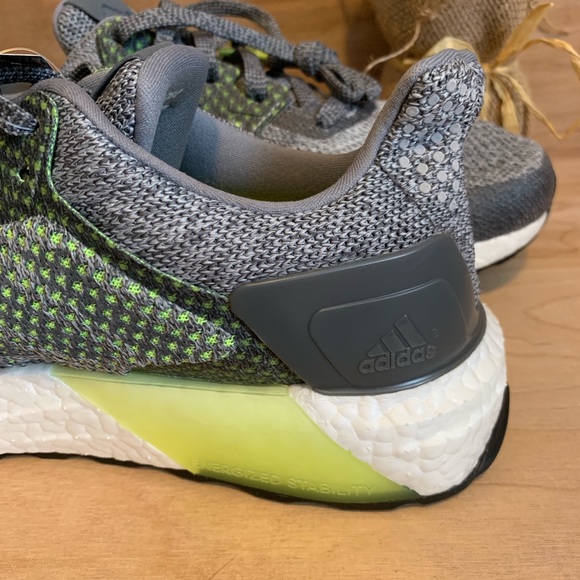 Adidas Ultraboost ST Primeknit Running Shoes - Picture 7 of 8